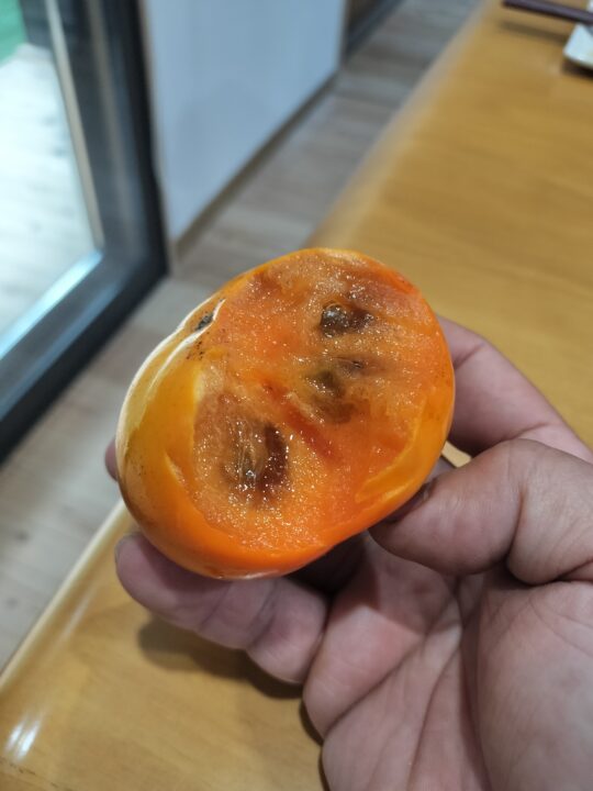 昔ながらの田舎の柿(あま〜い柿 1.5キロ) (送料無料) - 画像 (3)