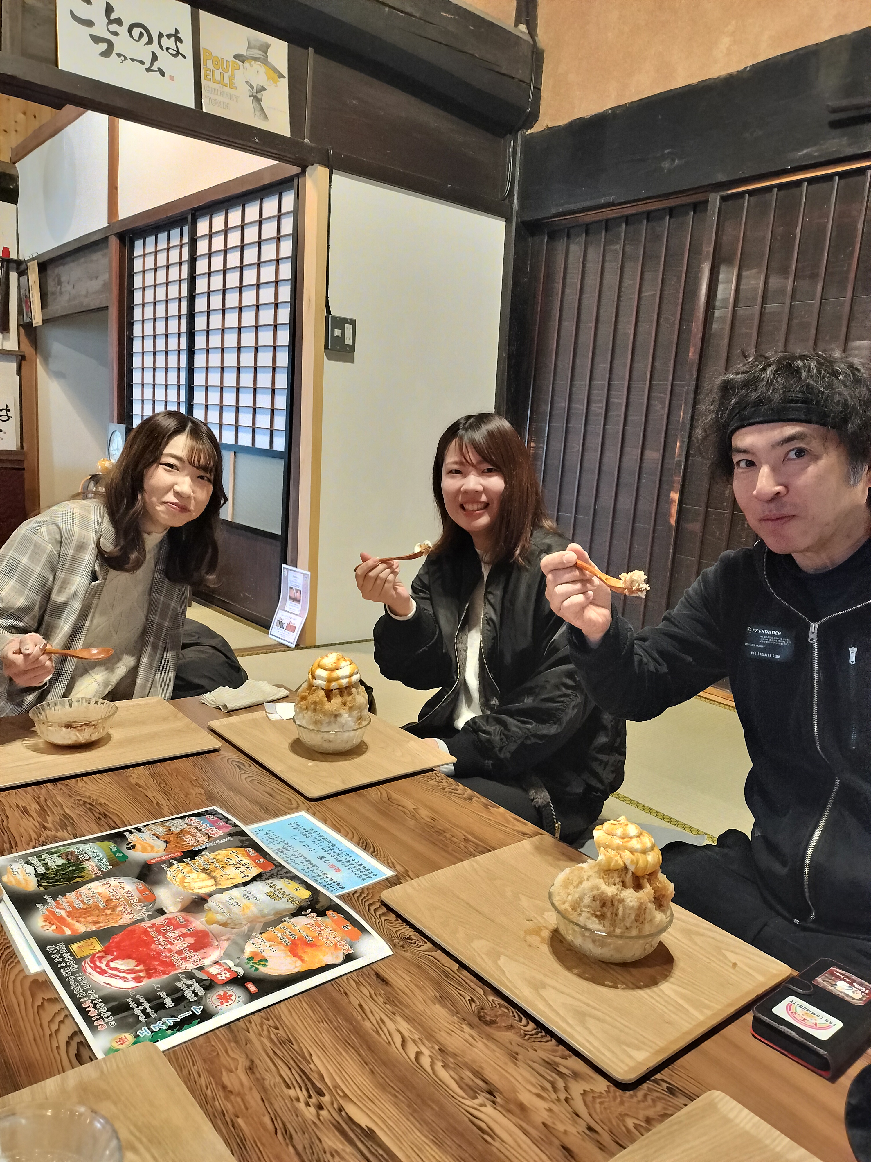 古民家でかき氷を楽しむお客様